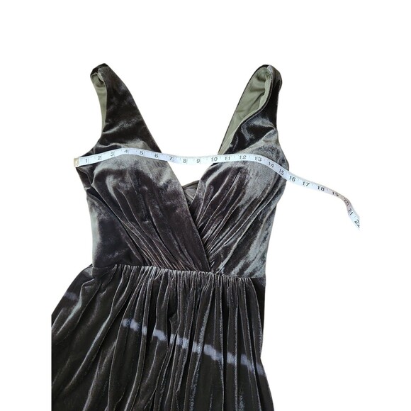 B2 Jasmine Homecoming Velvet Deep V Maxi Dress Womens 4 Olive Green Bridesmaid - Picture 6 of 8